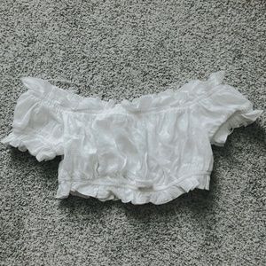 VICTORIA + SOPHIA Off-The-Shoulder Crop Top (NWT)